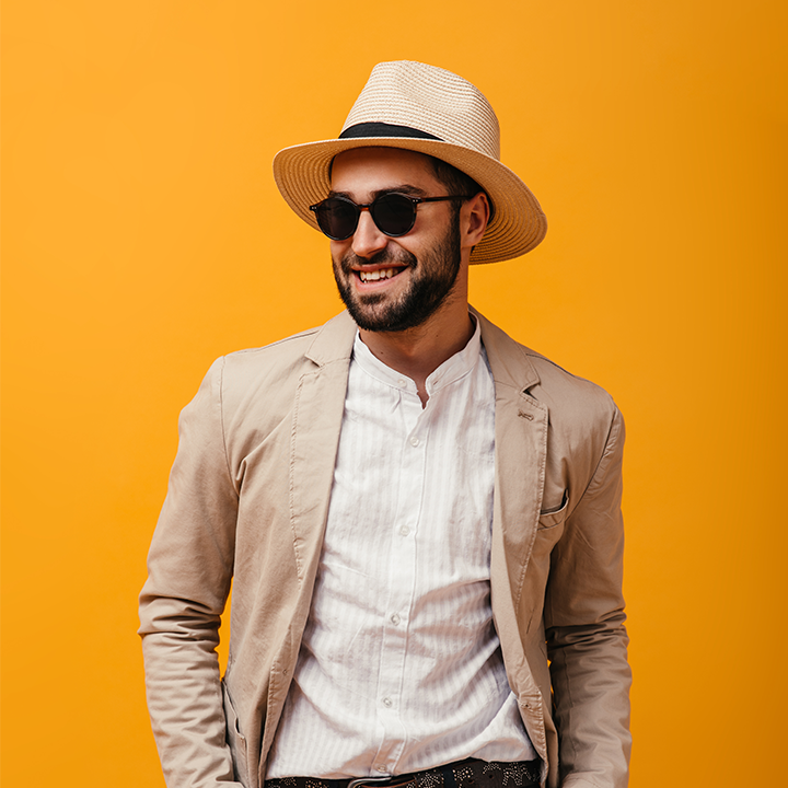 How to Mix Bright and Neutral Tones